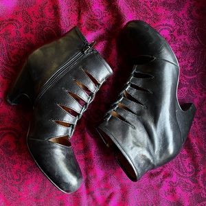 Miz Mooz Black Leather Booties - Size 8 Heeled Boots